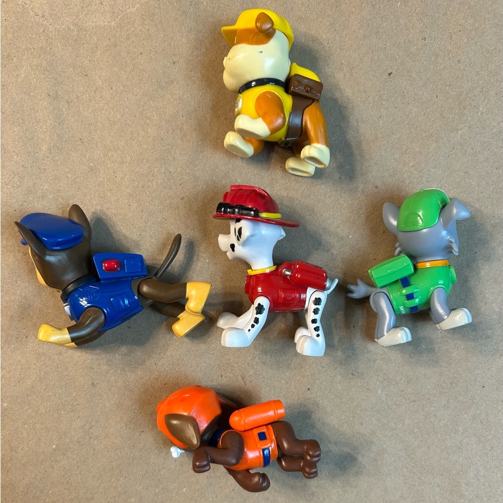 Paw Patrol Rescue Team Figures - Lot of 5 - Picture 2 of 7